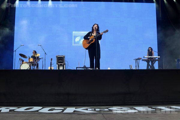 LUCY DACUS - 2022-08-27 - SAINT CLOUD - Domaine National - Grande Scene - Lucy Dacus